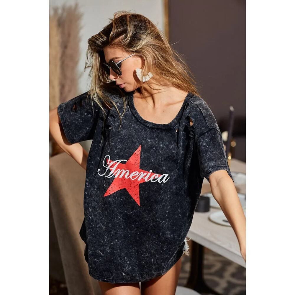 BiBi Laser Cut Mineral Washed American Print Short Sleeves Top | Black Charcoal - Picture 4 of 9